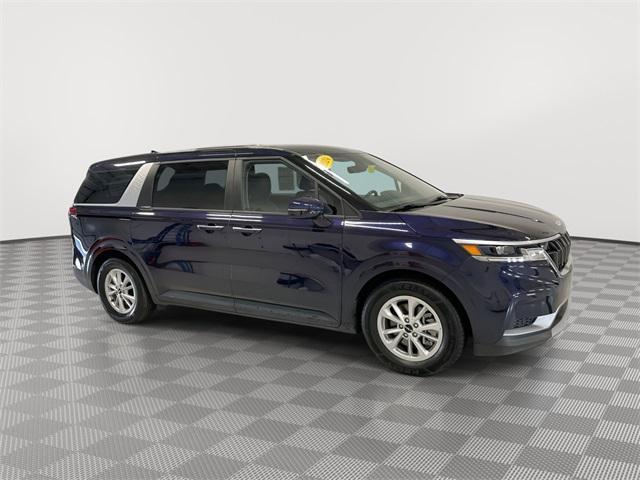 used 2024 Kia Carnival car, priced at $34,999