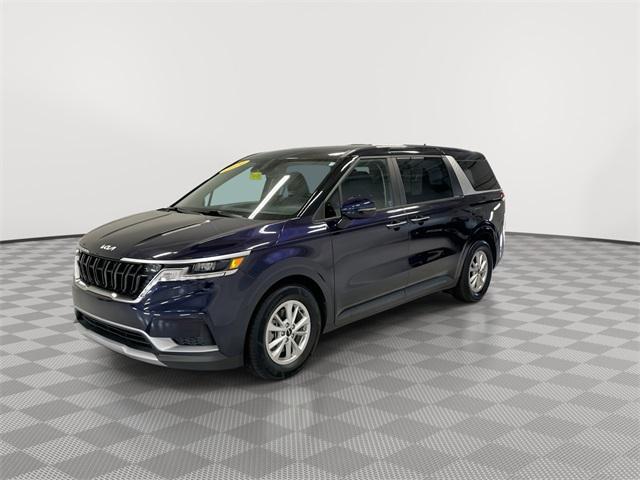 used 2024 Kia Carnival car, priced at $34,999