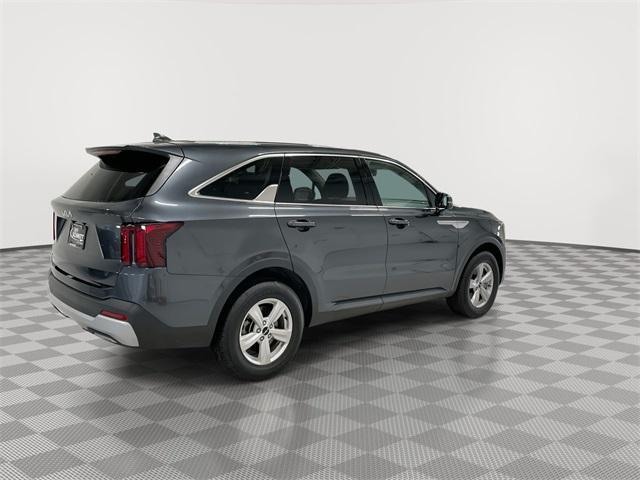 used 2024 Kia Sorento car, priced at $29,897