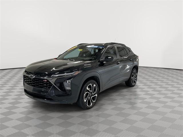 used 2025 Chevrolet Trax car, priced at $24,299