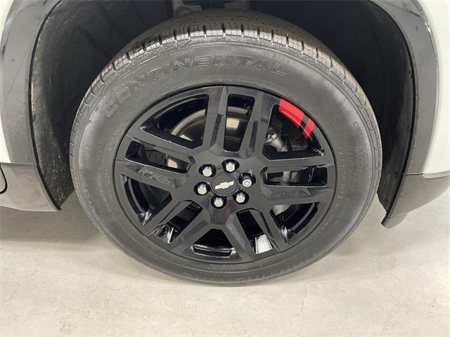 used 2021 Chevrolet Traverse car, priced at $29,996