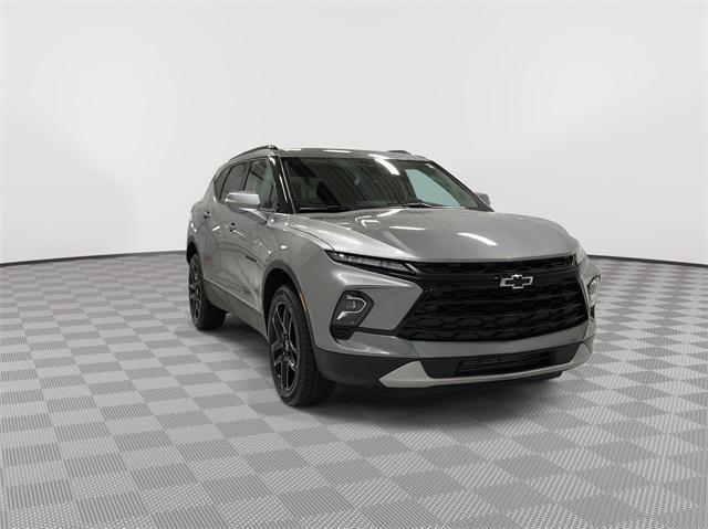 new 2024 Chevrolet Blazer car, priced at $40,380