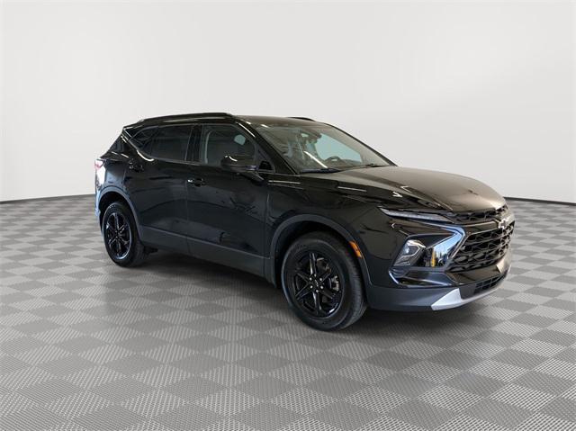 new 2025 Chevrolet Blazer car, priced at $36,672