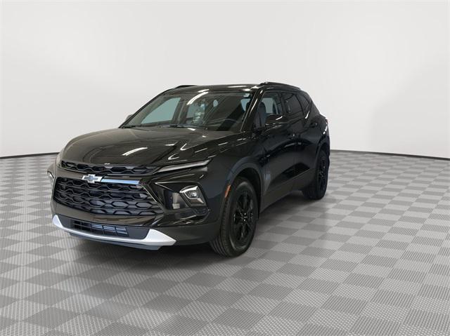 new 2025 Chevrolet Blazer car, priced at $36,672