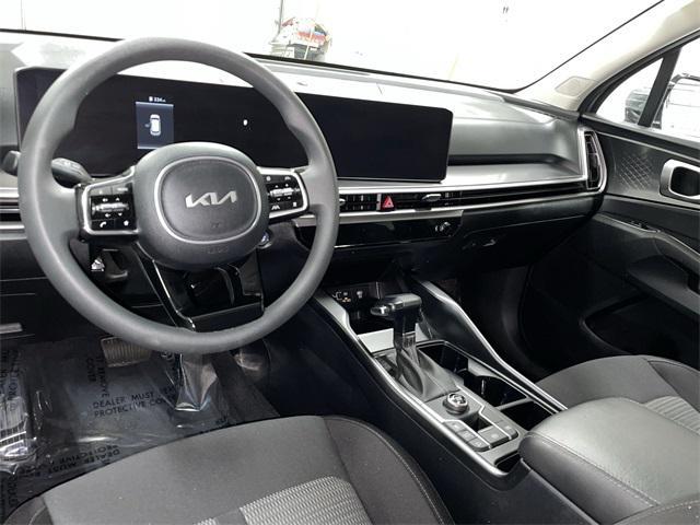 used 2025 Kia Sorento car, priced at $30,997