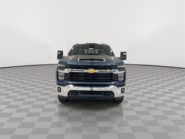 new 2025 Chevrolet Silverado 3500 car, priced at $65,660