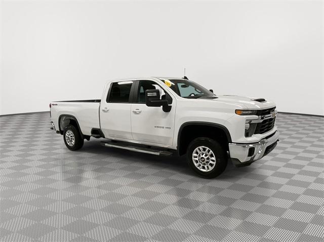 used 2024 Chevrolet Silverado 2500 car, priced at $58,104