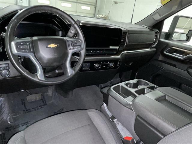 used 2024 Chevrolet Silverado 2500 car, priced at $58,104