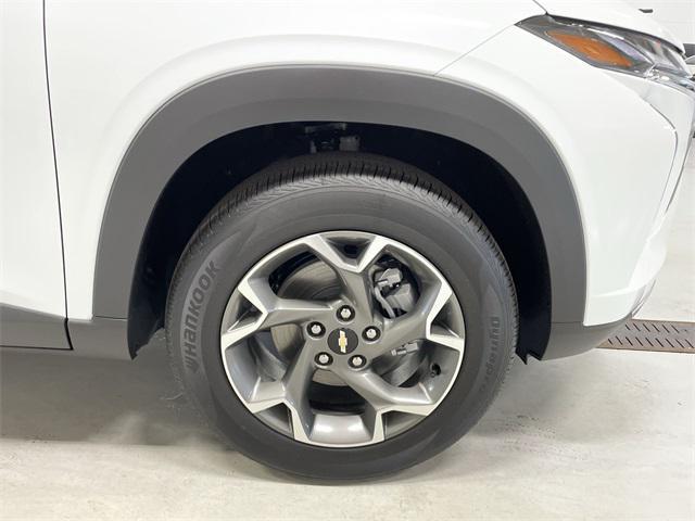 new 2025 Chevrolet Trax car, priced at $25,404