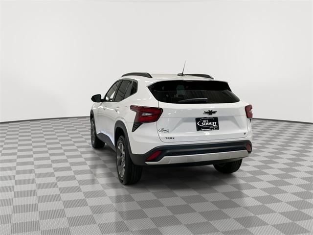 new 2025 Chevrolet Trax car, priced at $25,404