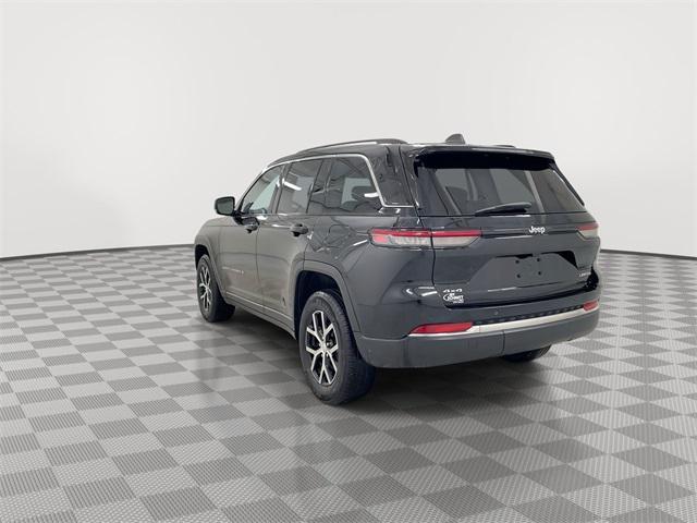 used 2023 Jeep Grand Cherokee car, priced at $30,897