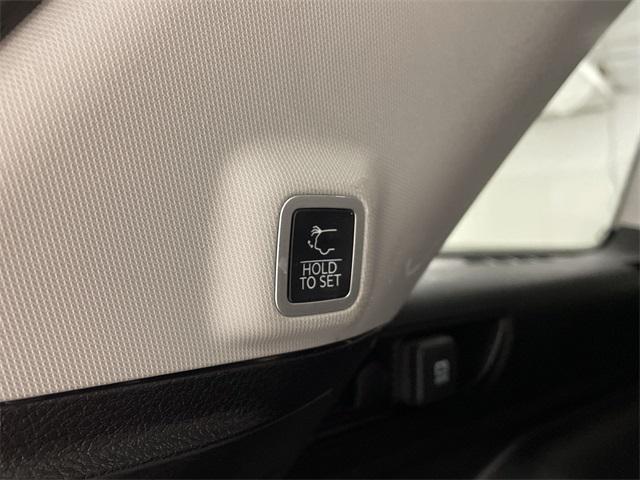 used 2023 Jeep Grand Cherokee car, priced at $30,897