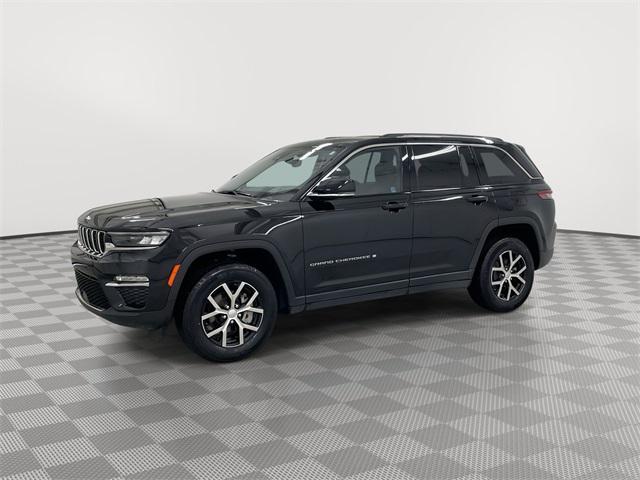 used 2023 Jeep Grand Cherokee car, priced at $30,897