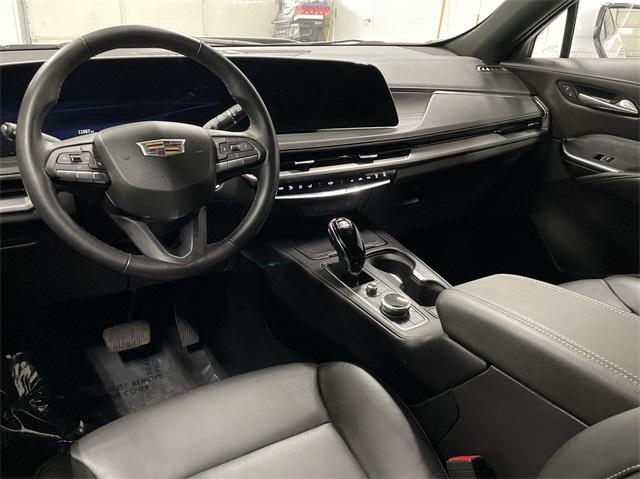 used 2024 Cadillac XT4 car, priced at $39,993