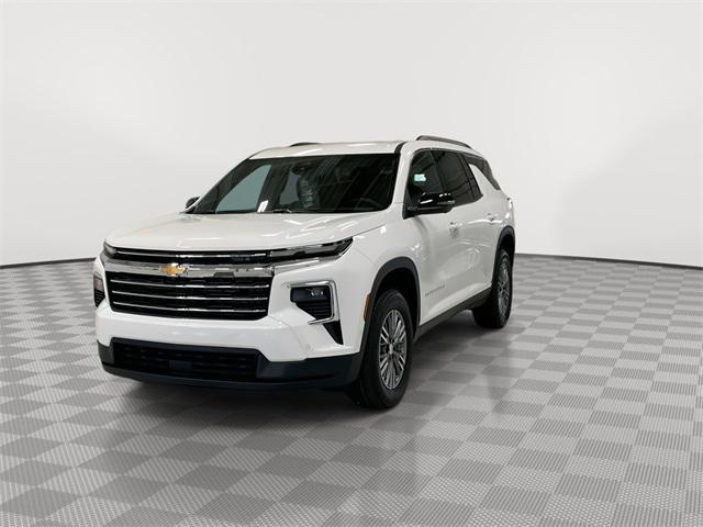 new 2025 Chevrolet Traverse car