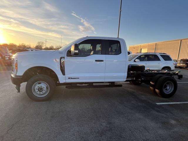 new 2024 Ford F-350 car, priced at $68,915