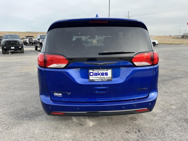 used 2019 Chrysler Pacifica car, priced at $14,000