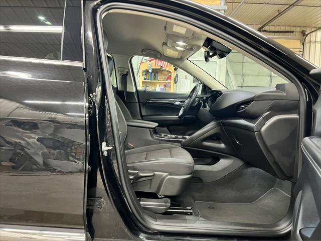 used 2022 Buick Envision car, priced at $20,495