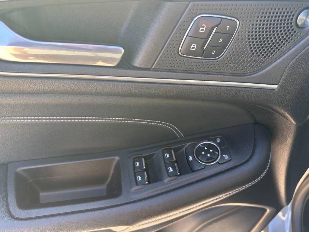 used 2022 Ford Edge car, priced at $22,995