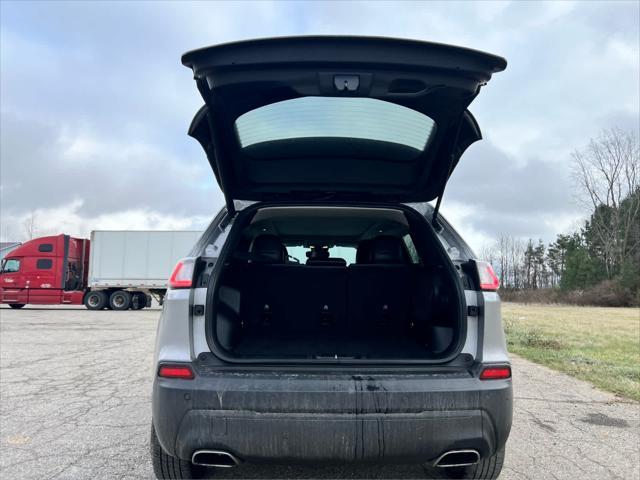 used 2021 Jeep Cherokee car, priced at $18,995