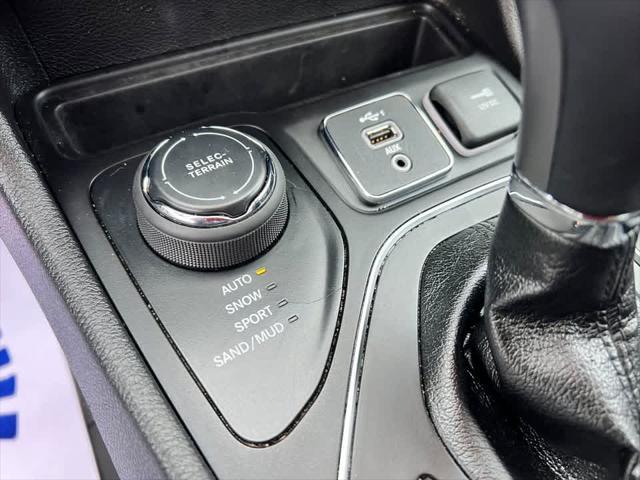 used 2021 Jeep Cherokee car, priced at $17,250