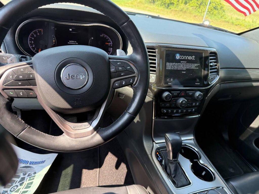 used 2022 Jeep Grand Cherokee car, priced at $28,495