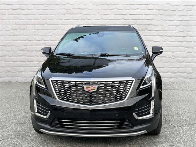 new 2025 Cadillac XT5 car, priced at $56,389