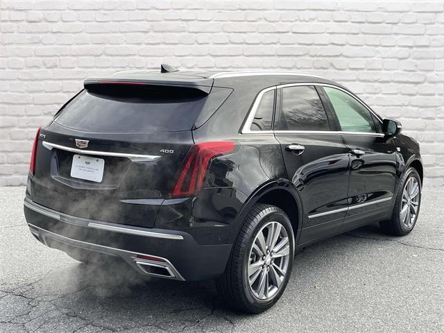 new 2025 Cadillac XT5 car, priced at $56,389