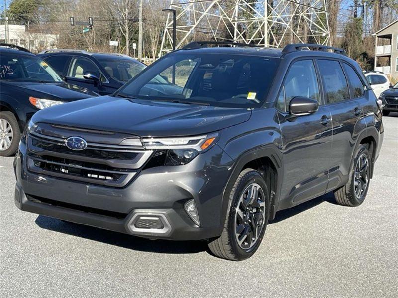 new 2025 Subaru Forester car, priced at $40,602