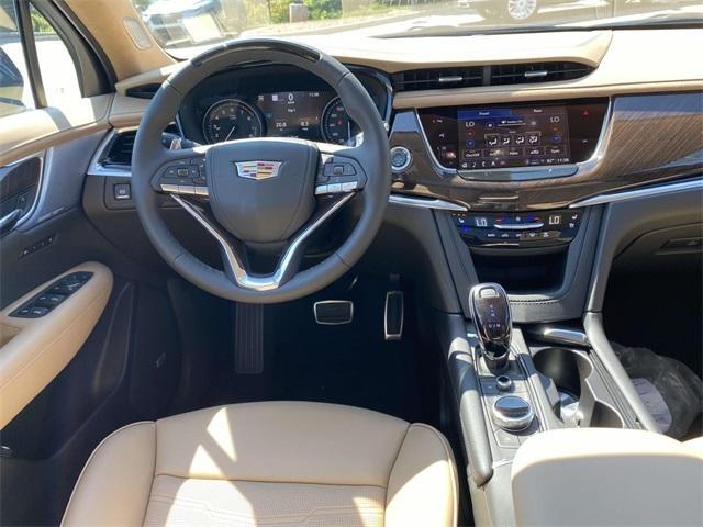 new 2025 Cadillac XT6 car, priced at $76,515