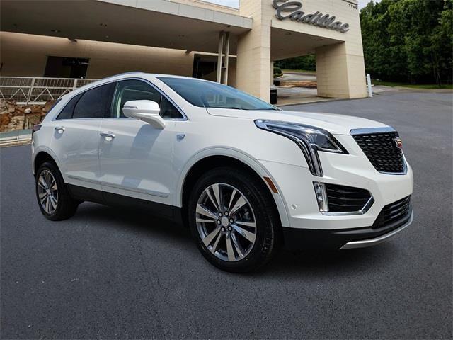 new 2024 Cadillac XT5 car, priced at $50,434