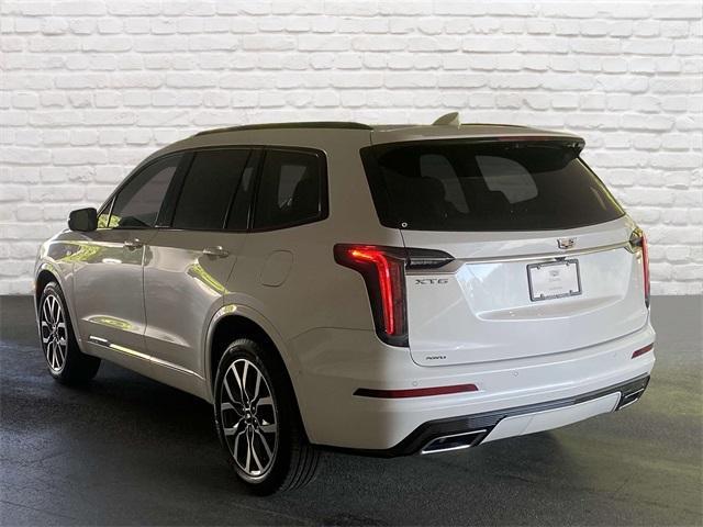 new 2025 Cadillac XT6 car, priced at $74,915