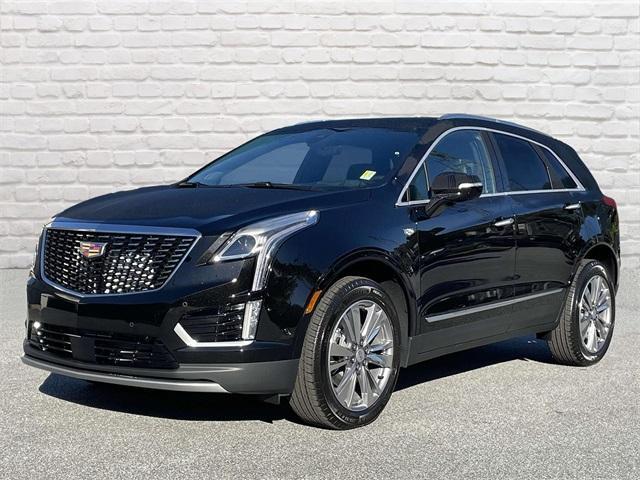 new 2025 Cadillac XT5 car, priced at $57,390