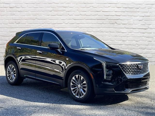 new 2024 Cadillac XT4 car, priced at $44,715