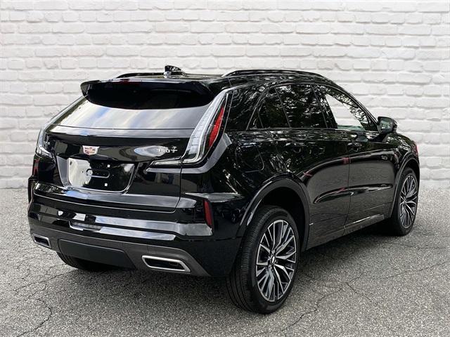 new 2025 Cadillac XT4 car