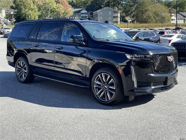 used 2023 Cadillac Escalade ESV car, priced at $81,535