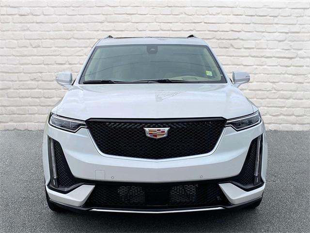 new 2025 Cadillac XT6 car, priced at $77,115