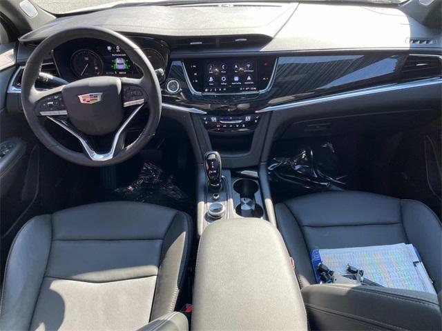 new 2024 Cadillac XT6 car, priced at $53,745