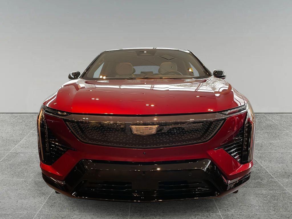 new 2025 Cadillac OPTIQ car, priced at $58,395