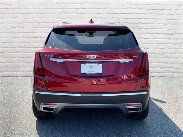 new 2024 Cadillac XT5 car, priced at $54,354