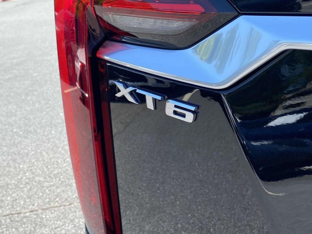 new 2025 Cadillac XT6 car, priced at $54,215