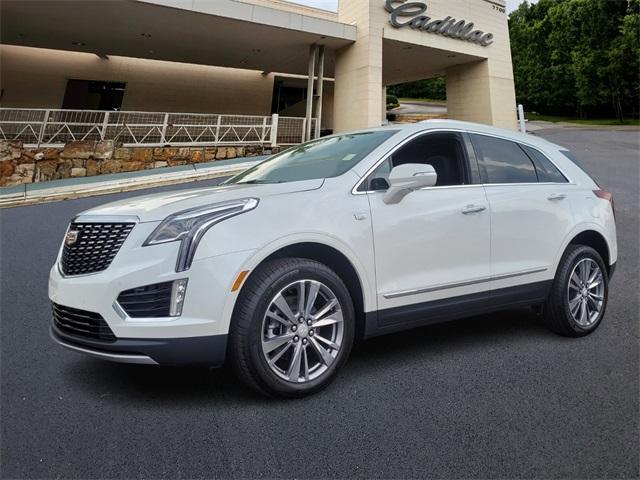 new 2024 Cadillac XT5 car, priced at $53,015