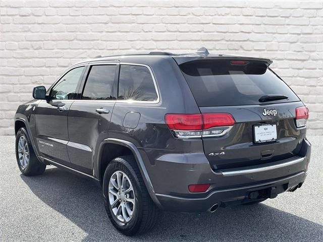 used 2016 Jeep Grand Cherokee car, priced at $18,274