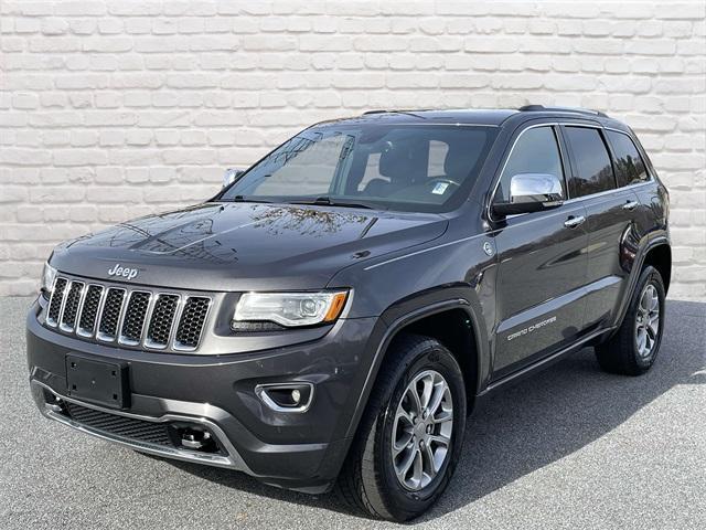 used 2016 Jeep Grand Cherokee car, priced at $18,274