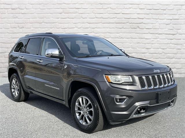 used 2016 Jeep Grand Cherokee car, priced at $18,274