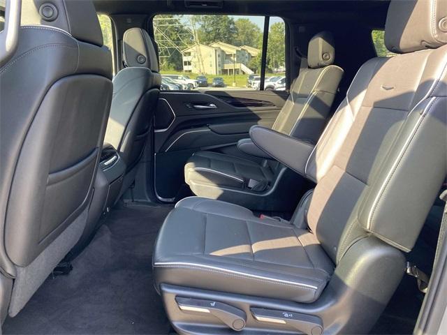 used 2023 Cadillac Escalade ESV car, priced at $81,346