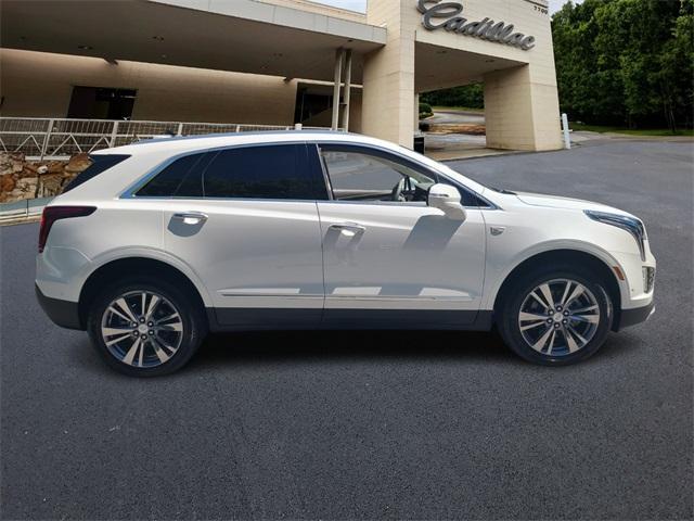 new 2024 Cadillac XT5 car, priced at $55,290