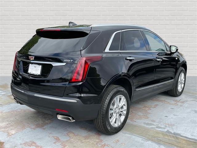 new 2025 Cadillac XT5 car, priced at $45,315