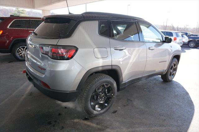 new 2023 Jeep Compass car, priced at $42,910