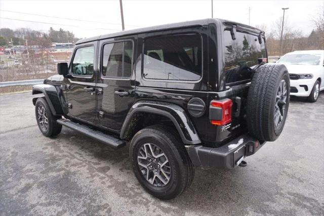 new 2025 Jeep Wrangler car, priced at $45,075